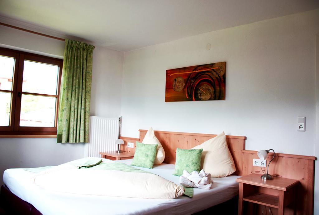 Bed & Breakfast Landhaus Strasser Söll Exteriör bild