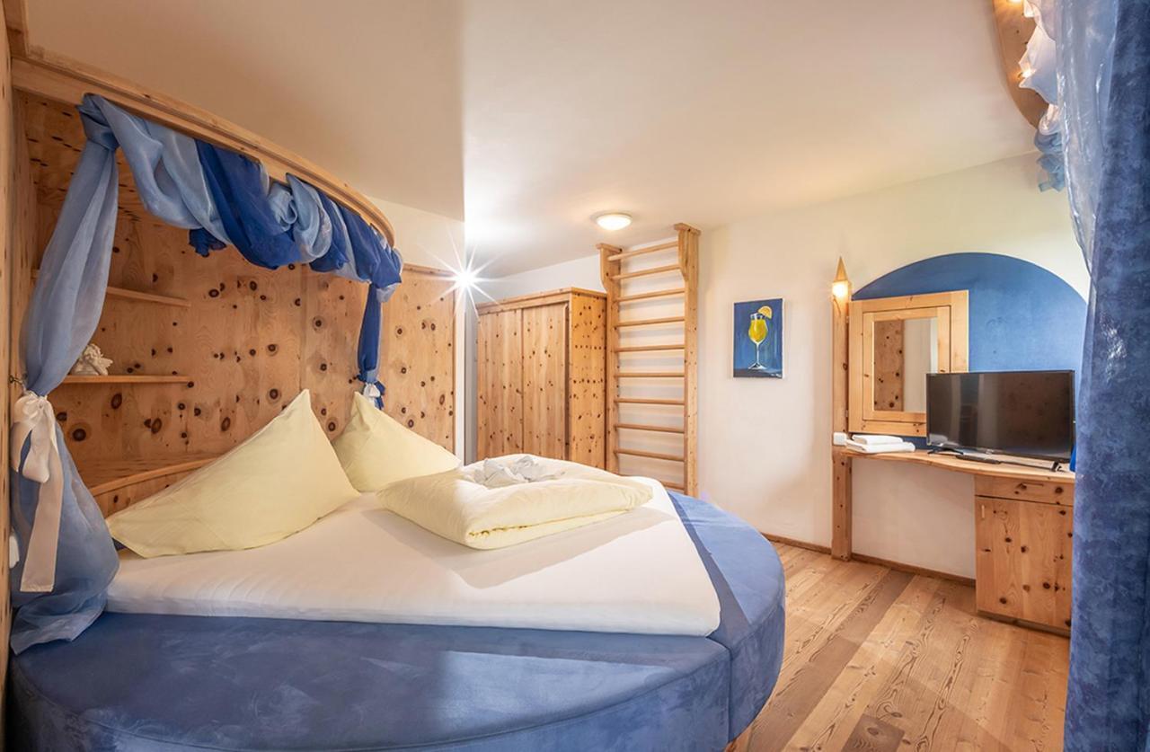 Bed & Breakfast Landhaus Strasser Söll Exteriör bild
